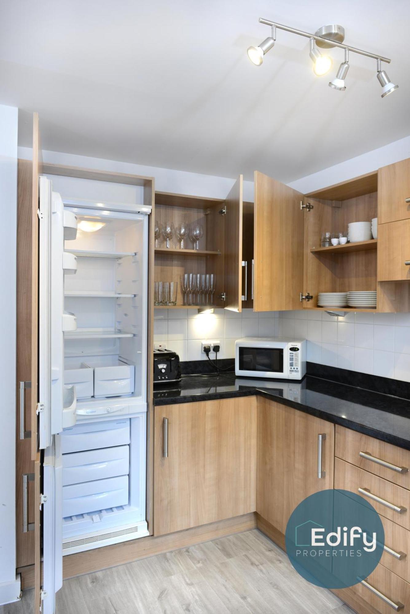 City Centre Townhouse, Sleeps 8, Free Parking Southampton Luaran gambar