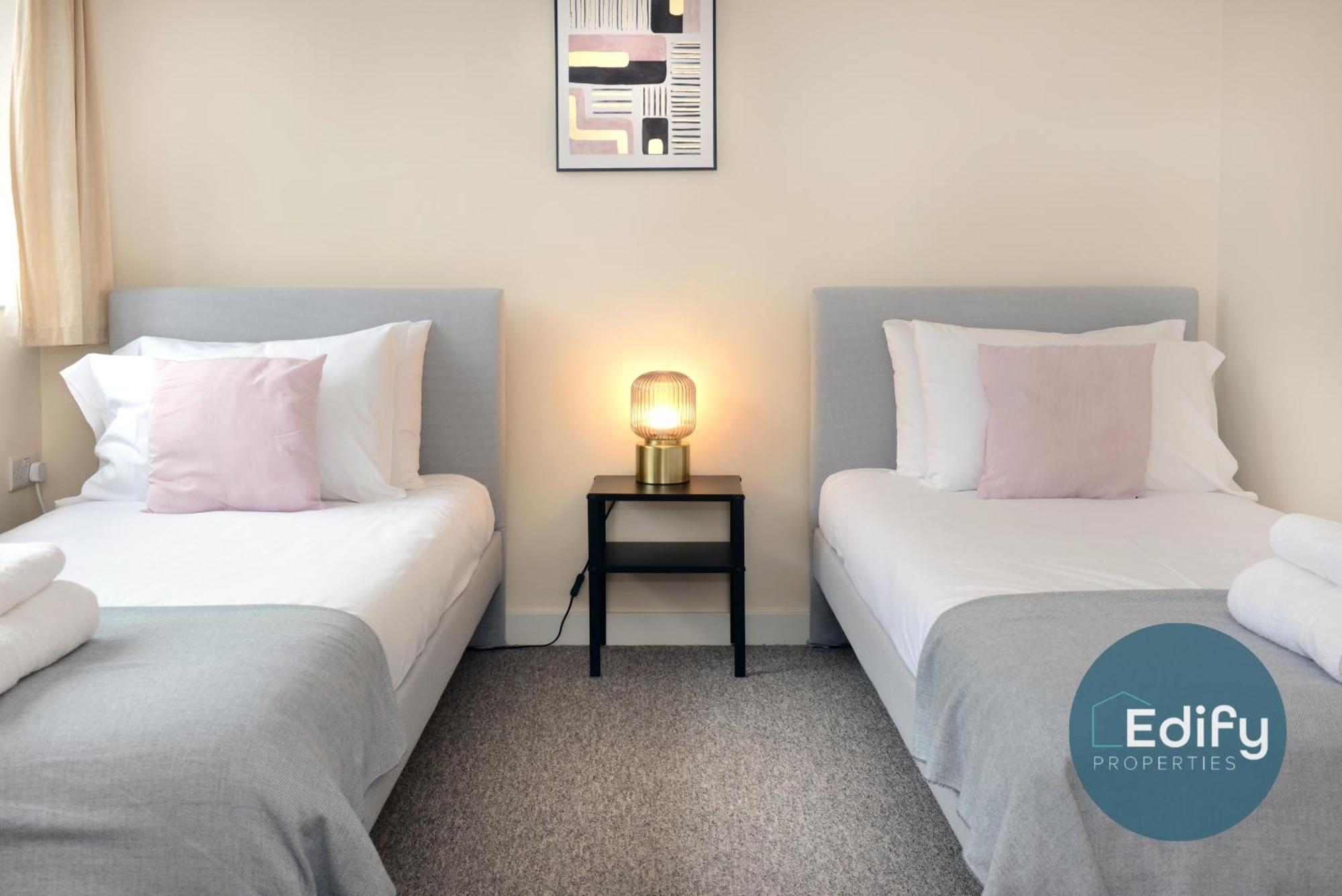 City Centre Townhouse, Sleeps 8, Free Parking Southampton Luaran gambar